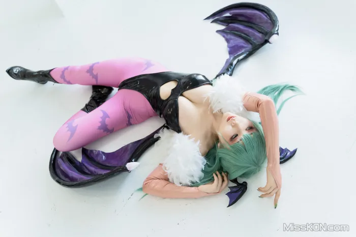 Coser@Reku Momoiro (桃色れく)_ MORRIGAN AENSLAND