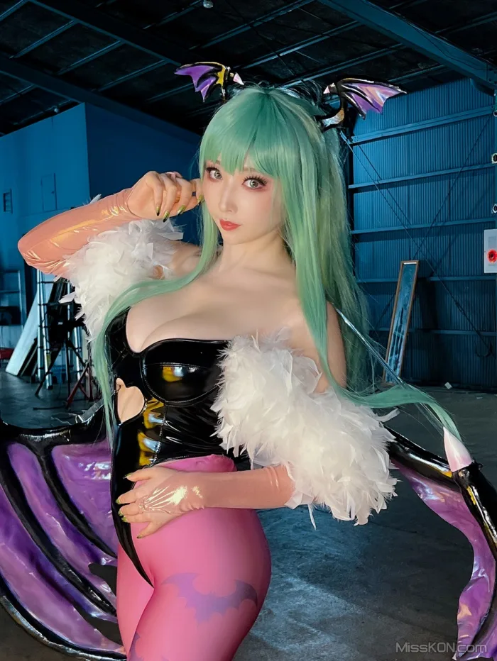 Coser@Reku Momoiro (桃色れく)_ MORRIGAN AENSLAND