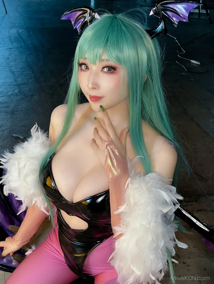 Coser@Reku Momoiro (桃色れく)_ MORRIGAN AENSLAND