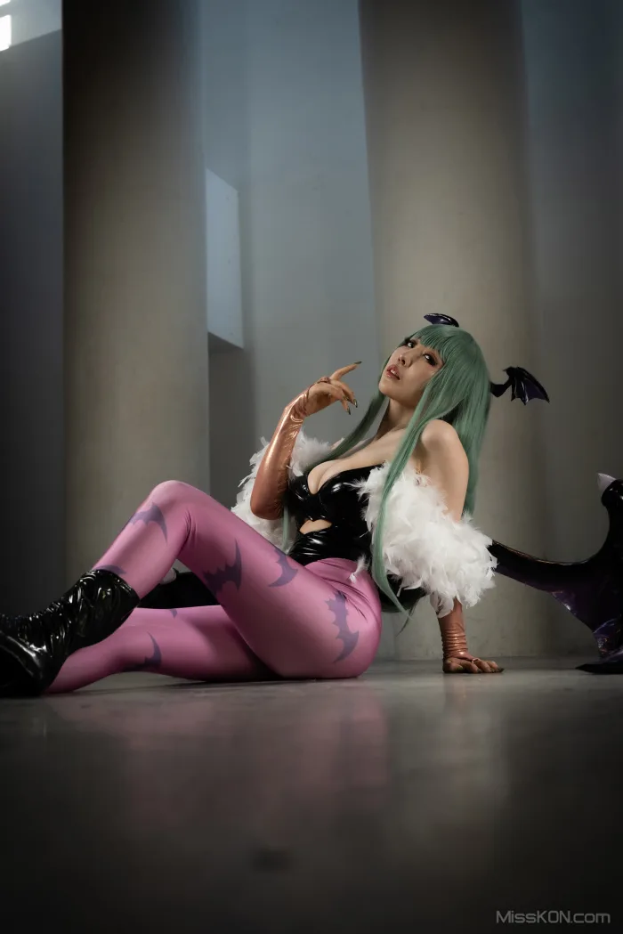 Coser@Reku Momoiro (桃色れく)_ MORRIGAN AENSLAND