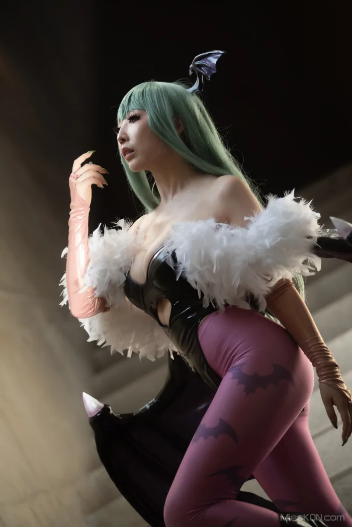 Coser@Reku Momoiro (桃色れく)_ MORRIGAN AENSLAND