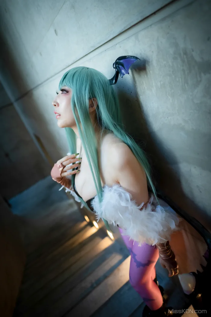 Coser@Reku Momoiro (桃色れく)_ MORRIGAN AENSLAND