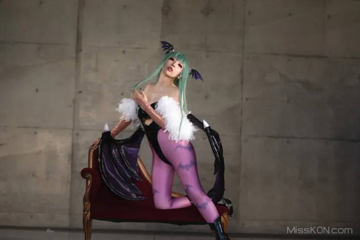 Coser@Reku Momoiro (桃色れく)_ MORRIGAN AENSLAND