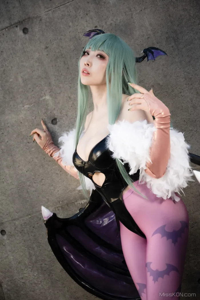 Coser@Reku Momoiro (桃色れく)_ MORRIGAN AENSLAND