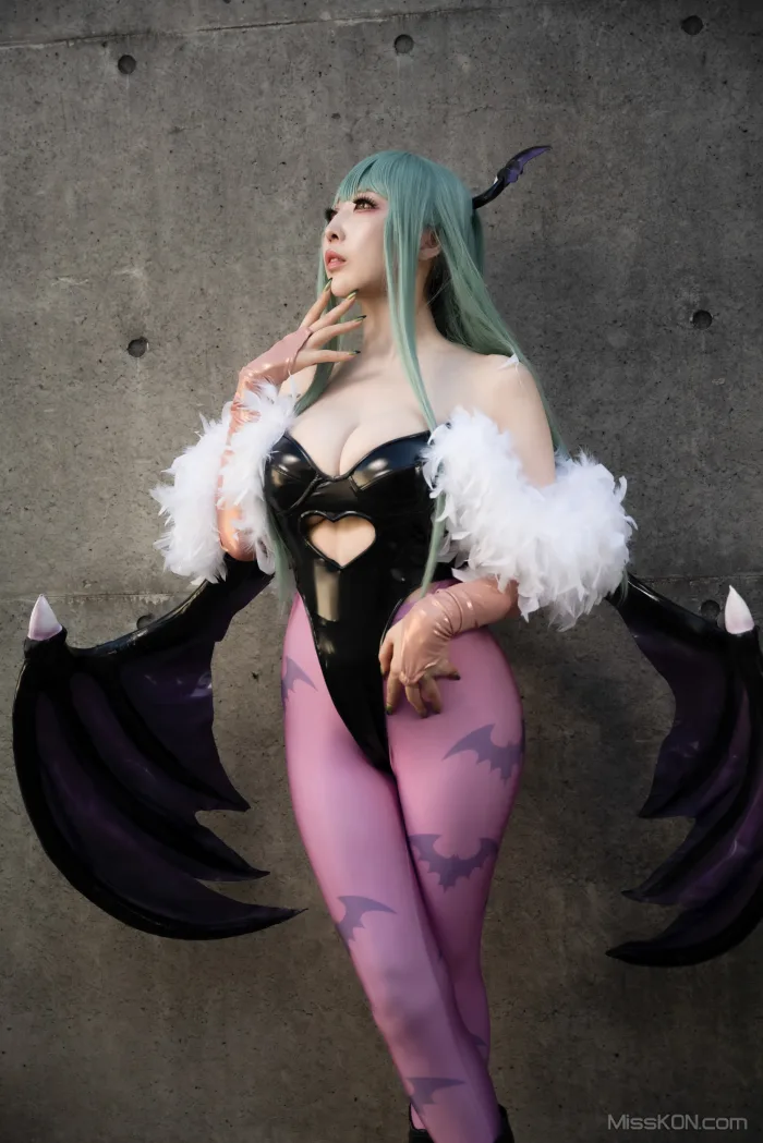 Coser@Reku Momoiro (桃色れく)_ MORRIGAN AENSLAND