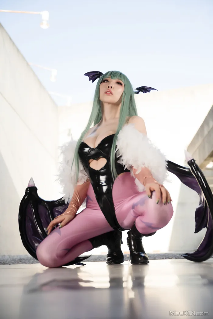 Coser@Reku Momoiro (桃色れく)_ MORRIGAN AENSLAND