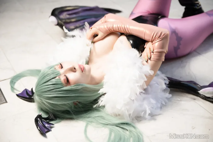 Coser@Reku Momoiro (桃色れく)_ MORRIGAN AENSLAND