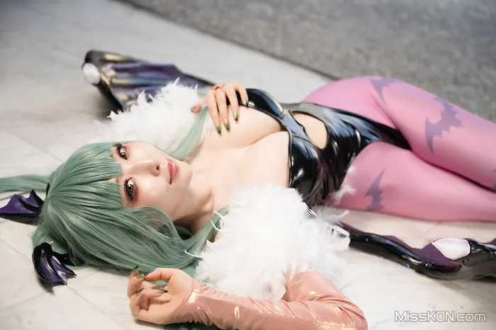 Coser@Reku Momoiro (桃色れく)_ MORRIGAN AENSLAND