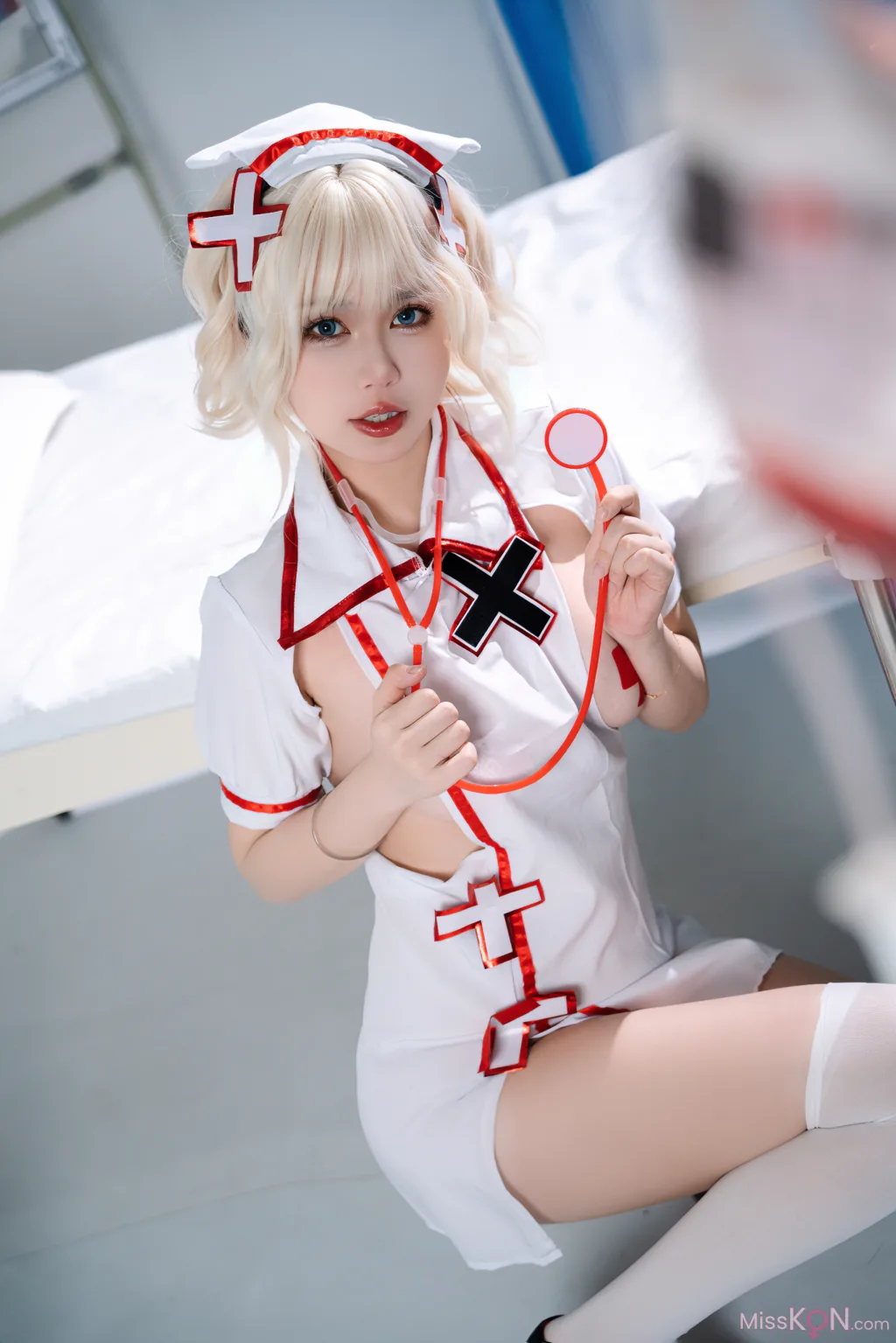 Coser@Tina很妖孽呀_ 白色护士妹妹