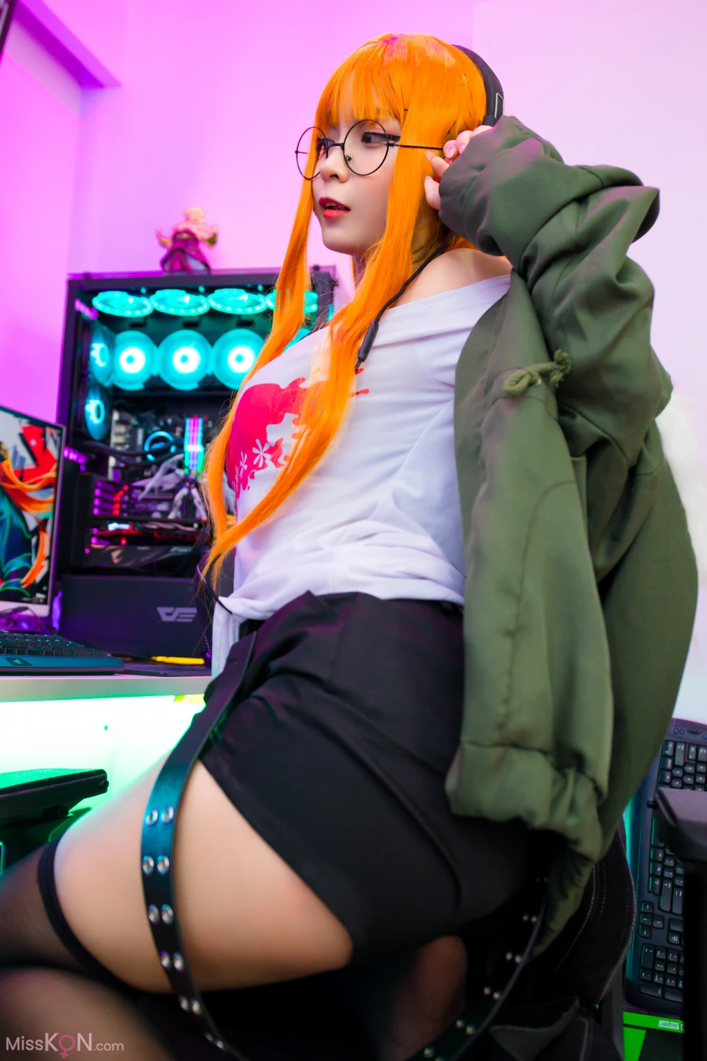 Coser@UmekoJ_ Futaba – Persona 5