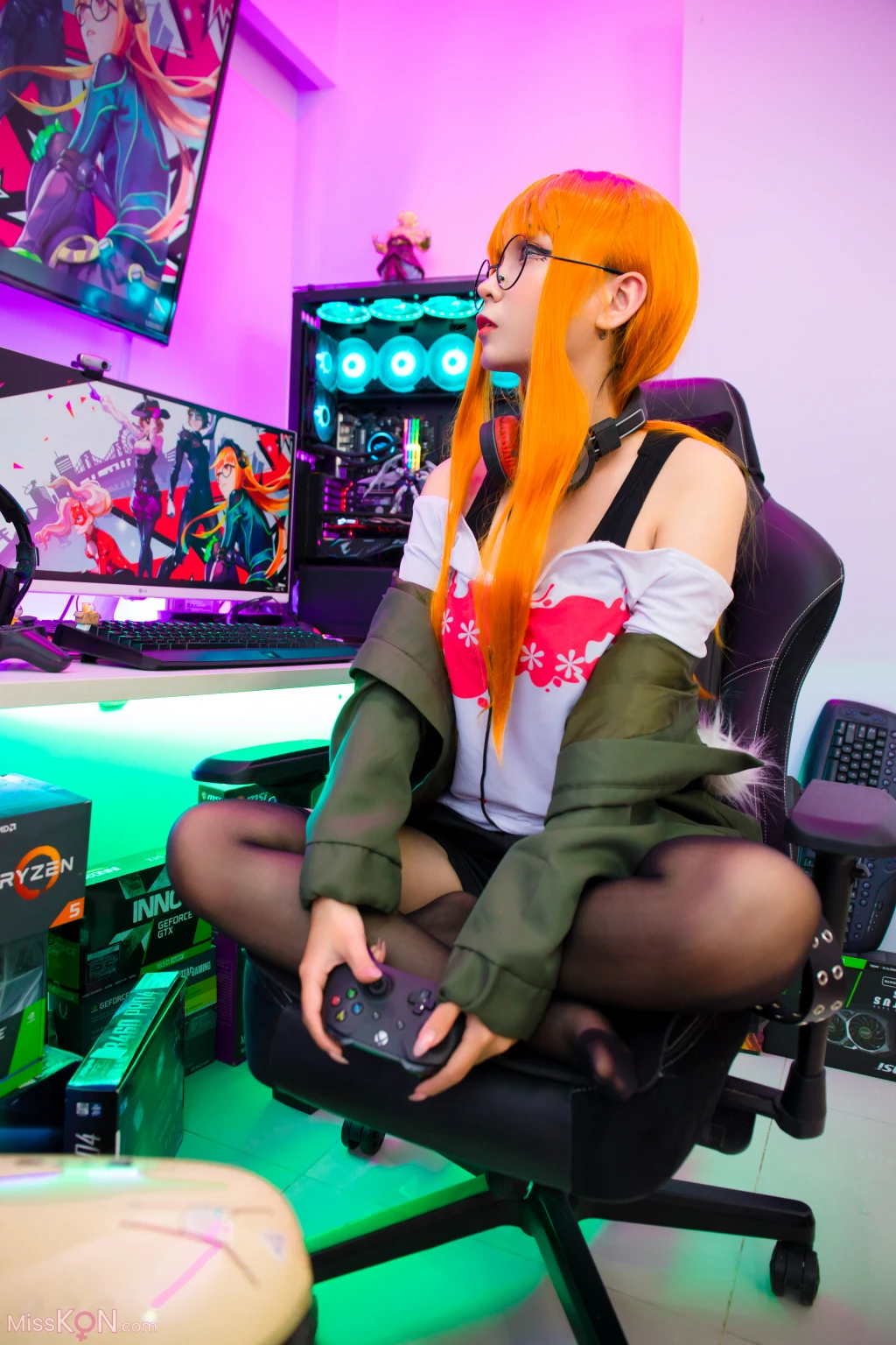 Coser@UmekoJ_ Futaba – Persona 5