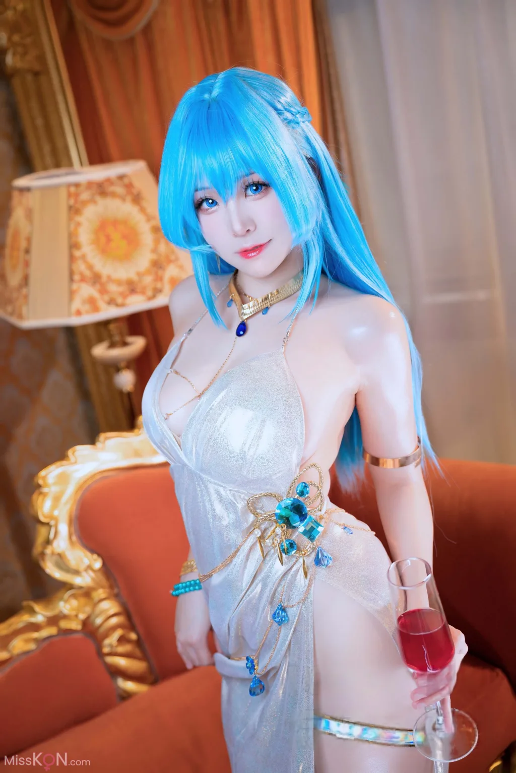 Coser@miko酱ww_ NIKKE：胜利女神 海伦礼服