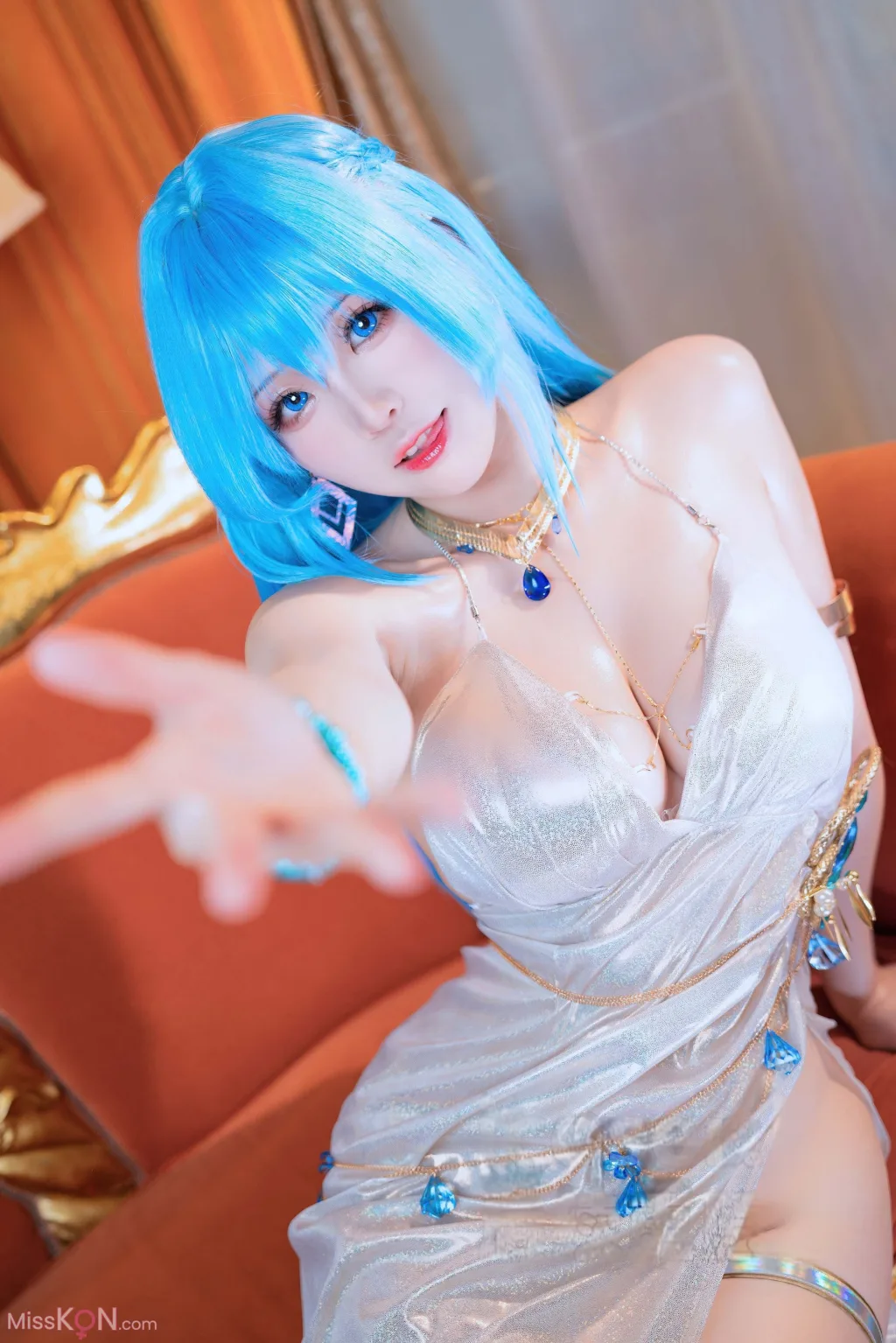 Coser@miko酱ww_ NIKKE：胜利女神 海伦礼服