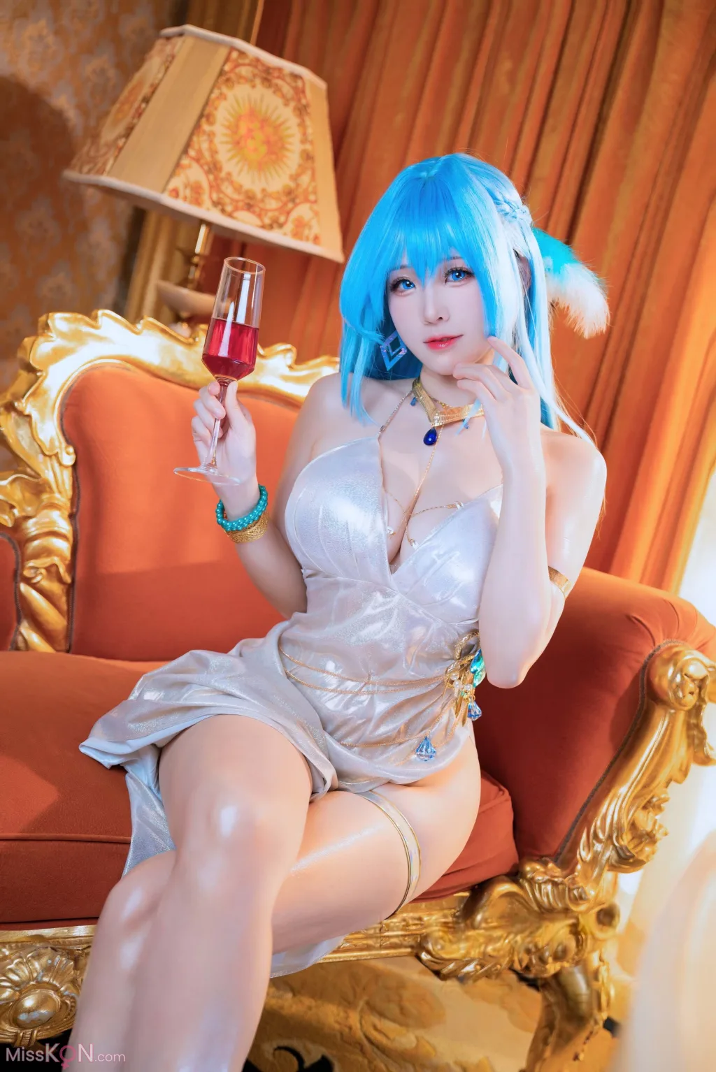 Coser@miko酱ww_ NIKKE：胜利女神 海伦礼服