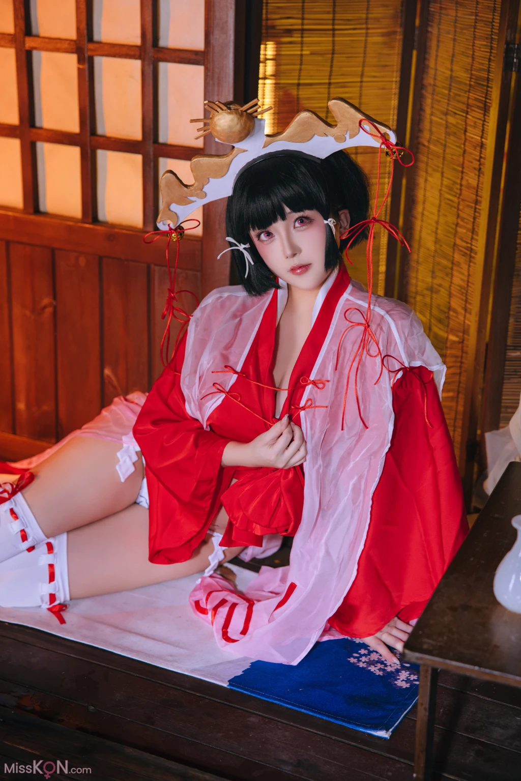 Coser@日奈娇_ 辉夜巫女