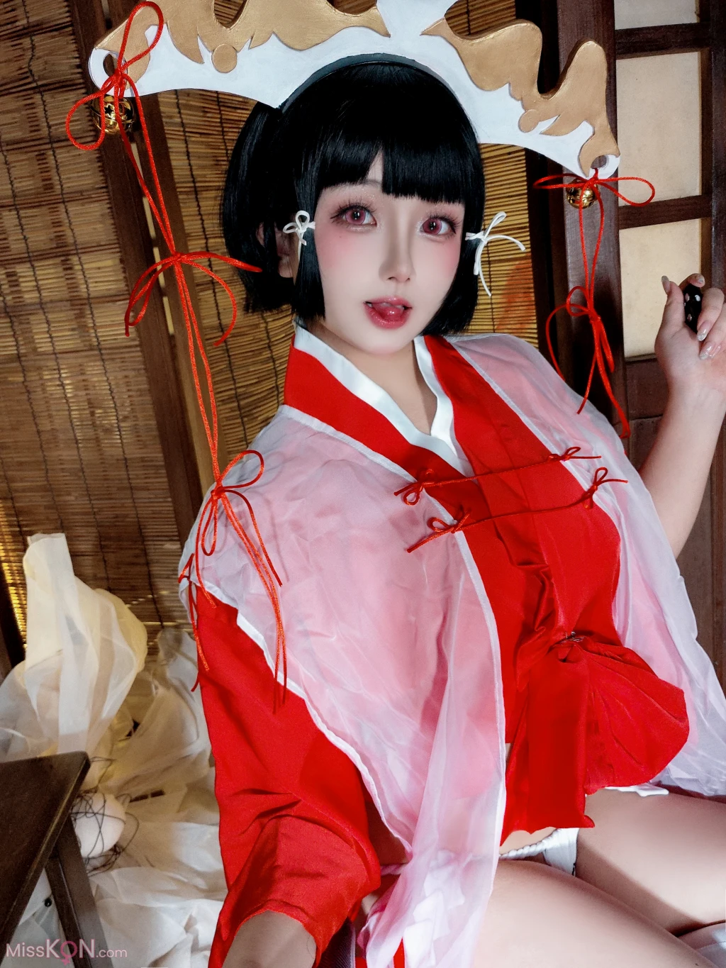 Coser@日奈娇_ 辉夜巫女