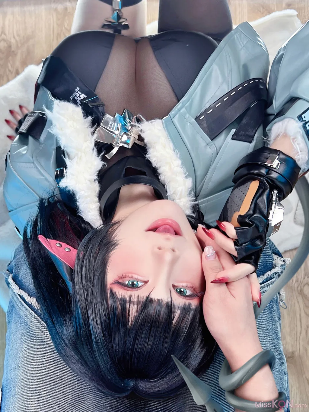 Coser@水淼Aqua_ 简 · 杜