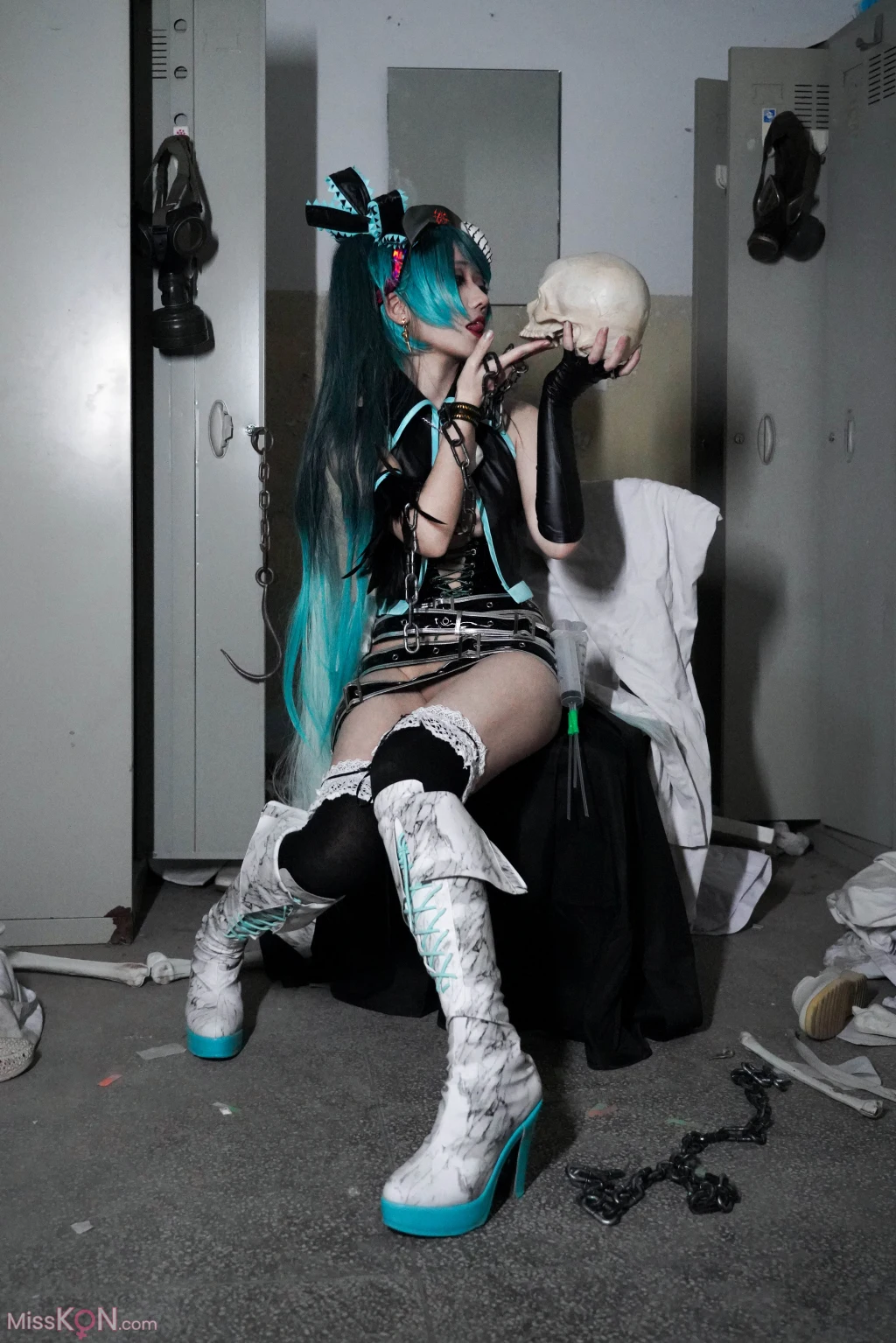 Coser@絞肉姬Walküre_ 骸音 囚人与纸飞机