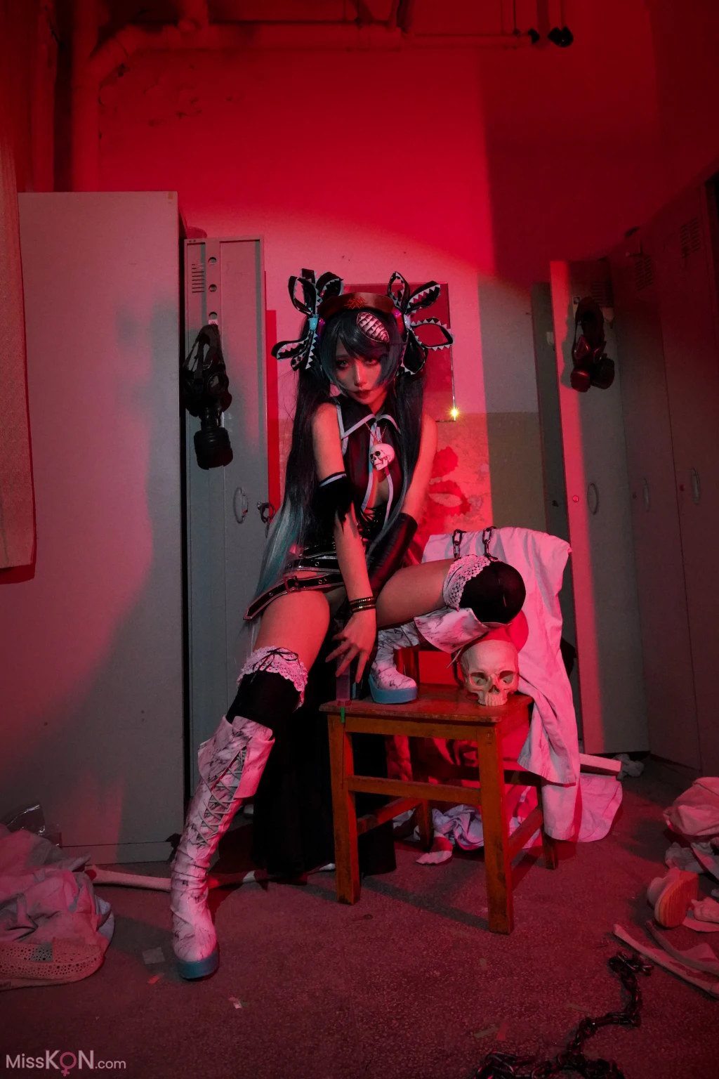 Coser@絞肉姬Walküre_ 骸音 囚人与纸飞机