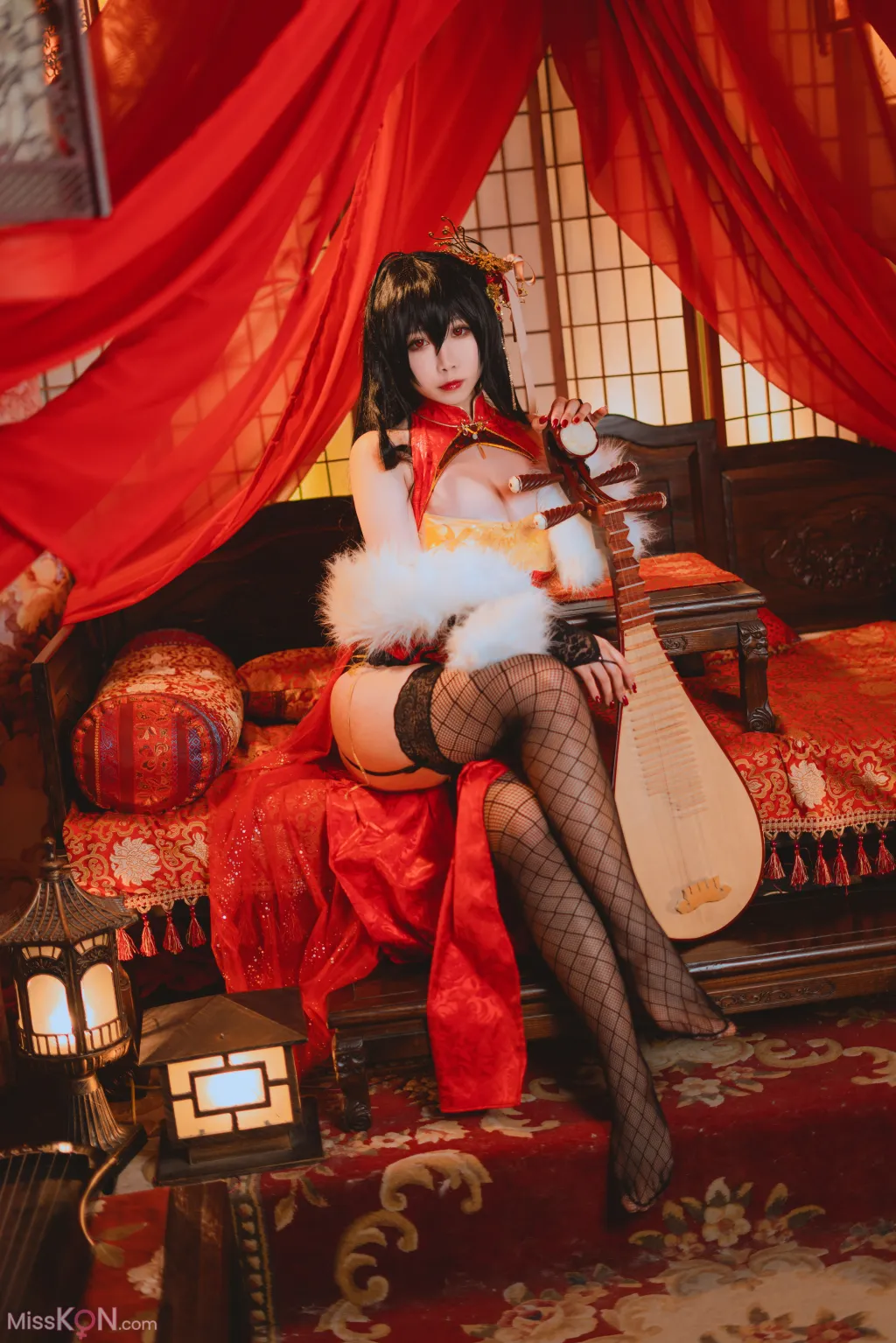 Coser@贞子蜜桃_ 大凤旗袍