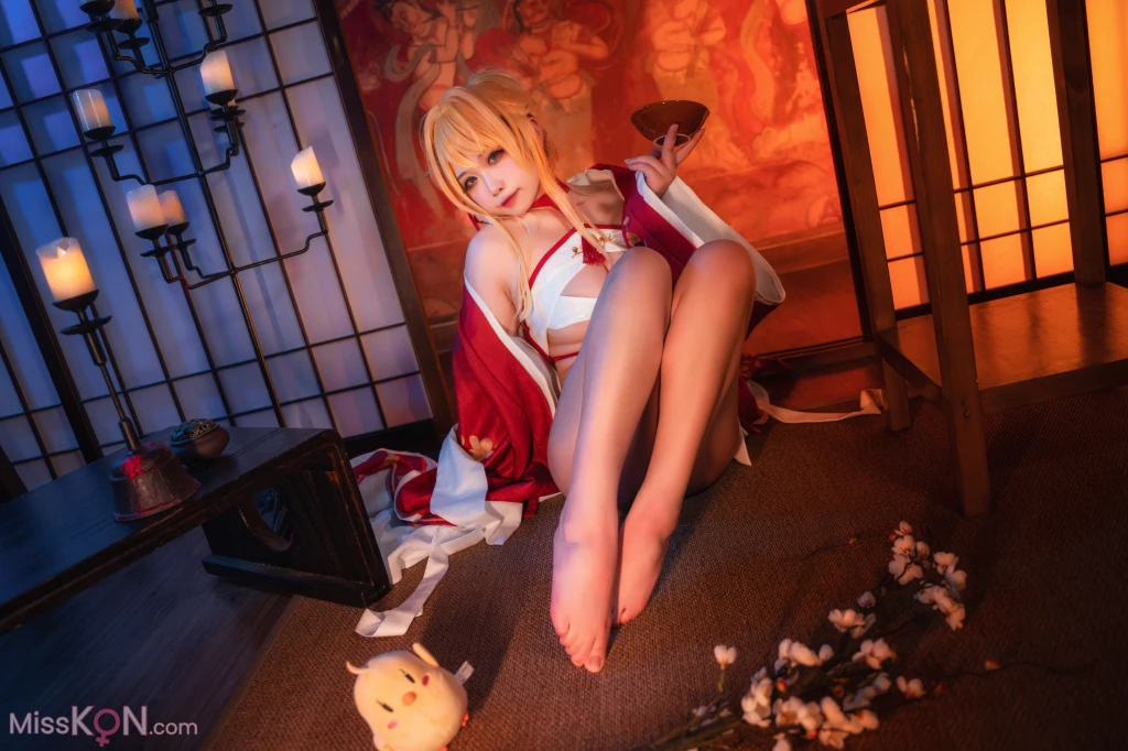 Coser@贞子蜜桃_ 碧蓝航线 新春光荣