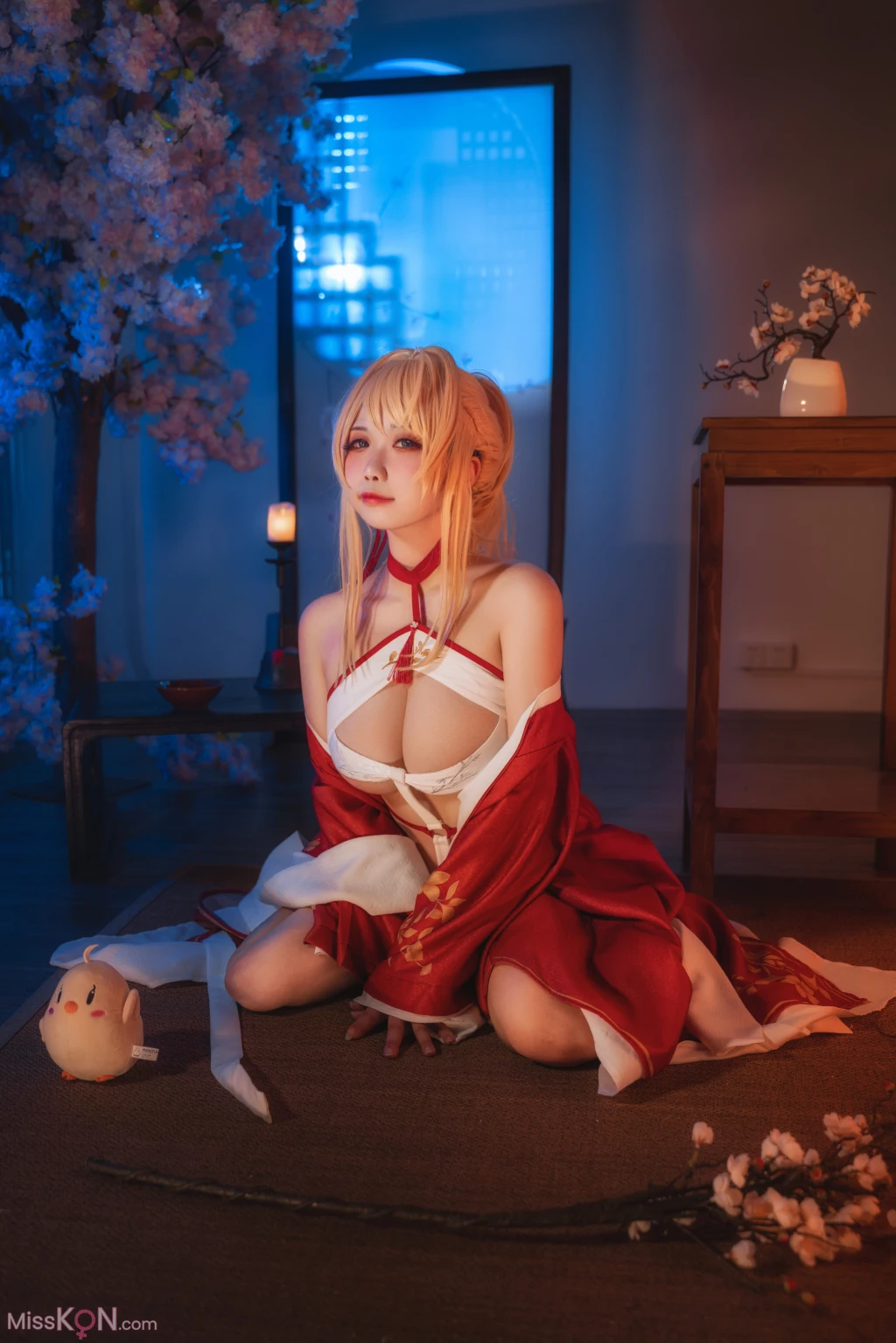 Coser@贞子蜜桃_ 碧蓝航线 新春光荣