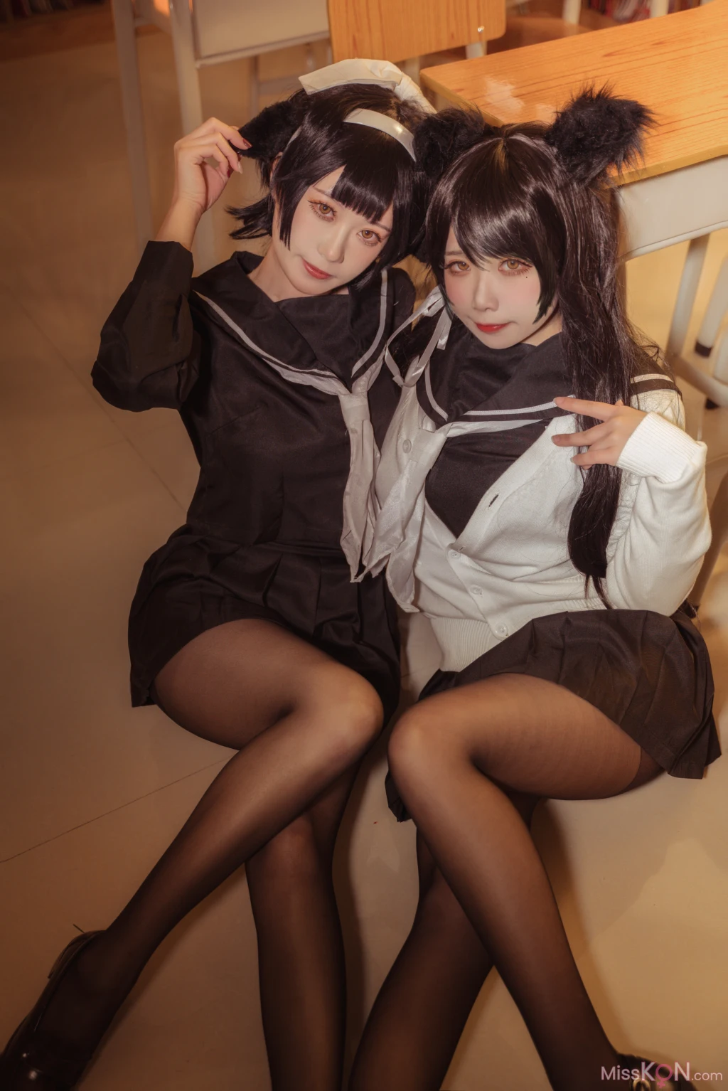 Coser@贞子蜜桃_ 碧蓝航线 爱宕高雄制服