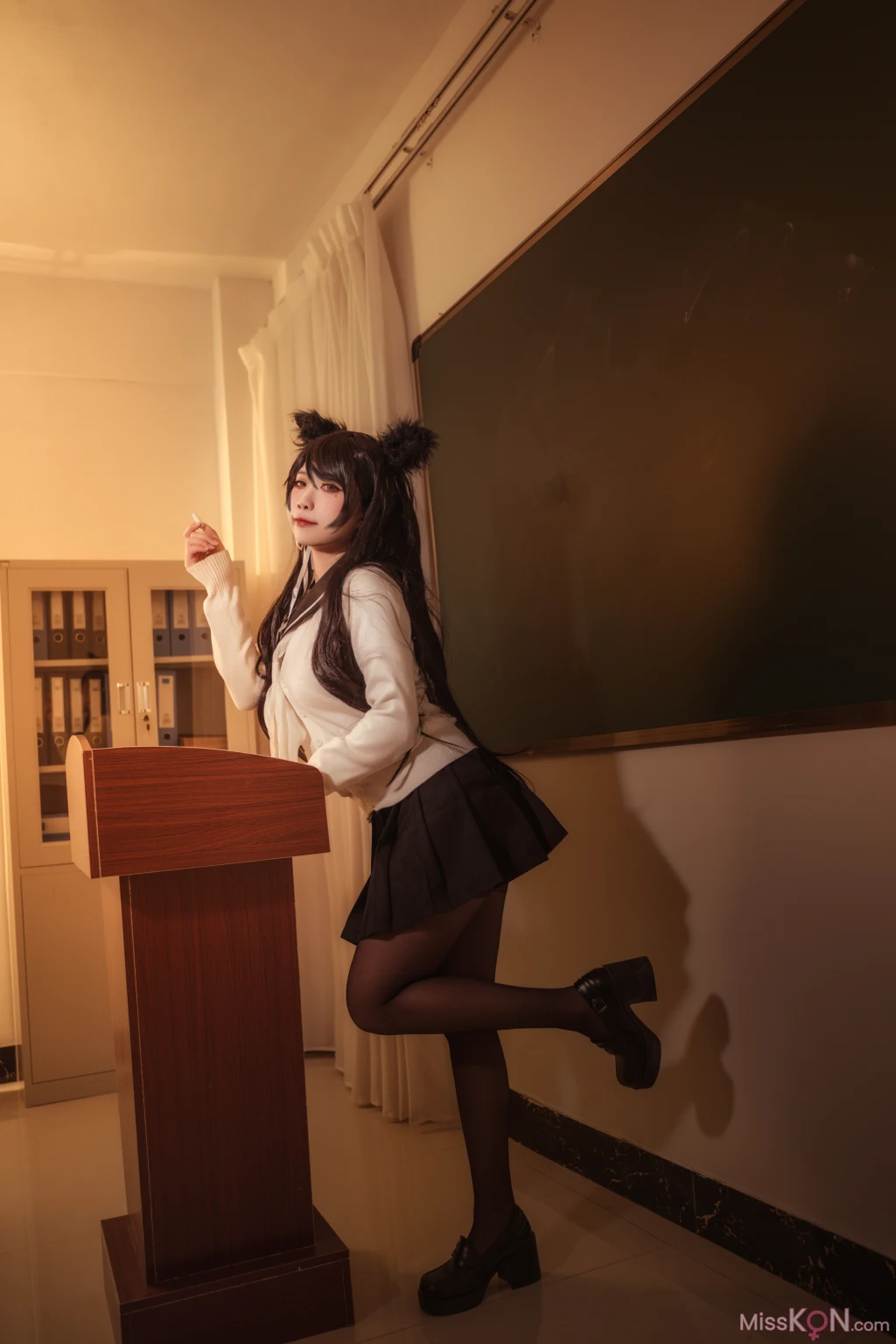 Coser@贞子蜜桃_ 碧蓝航线 爱宕高雄制服