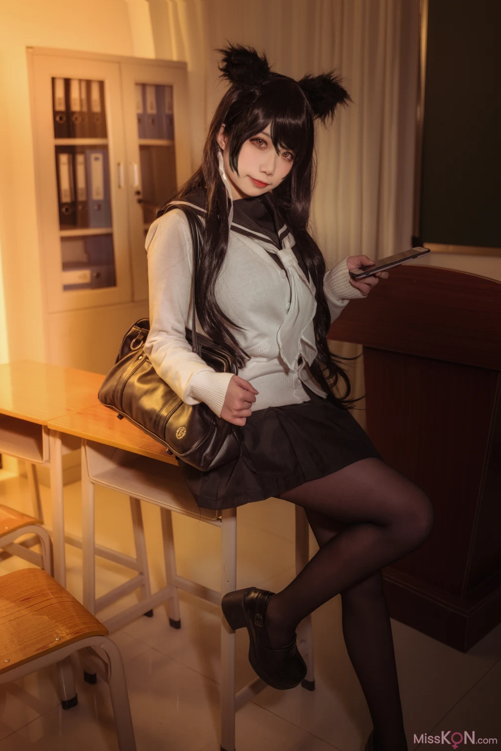 Coser@贞子蜜桃_ 碧蓝航线 爱宕高雄制服