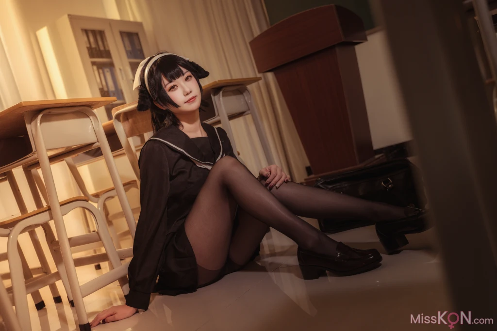 Coser@贞子蜜桃_ 碧蓝航线 爱宕高雄制服