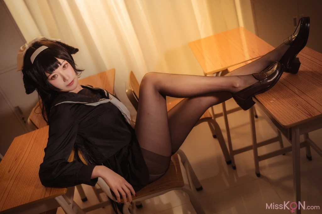 Coser@贞子蜜桃_ 碧蓝航线 爱宕高雄制服