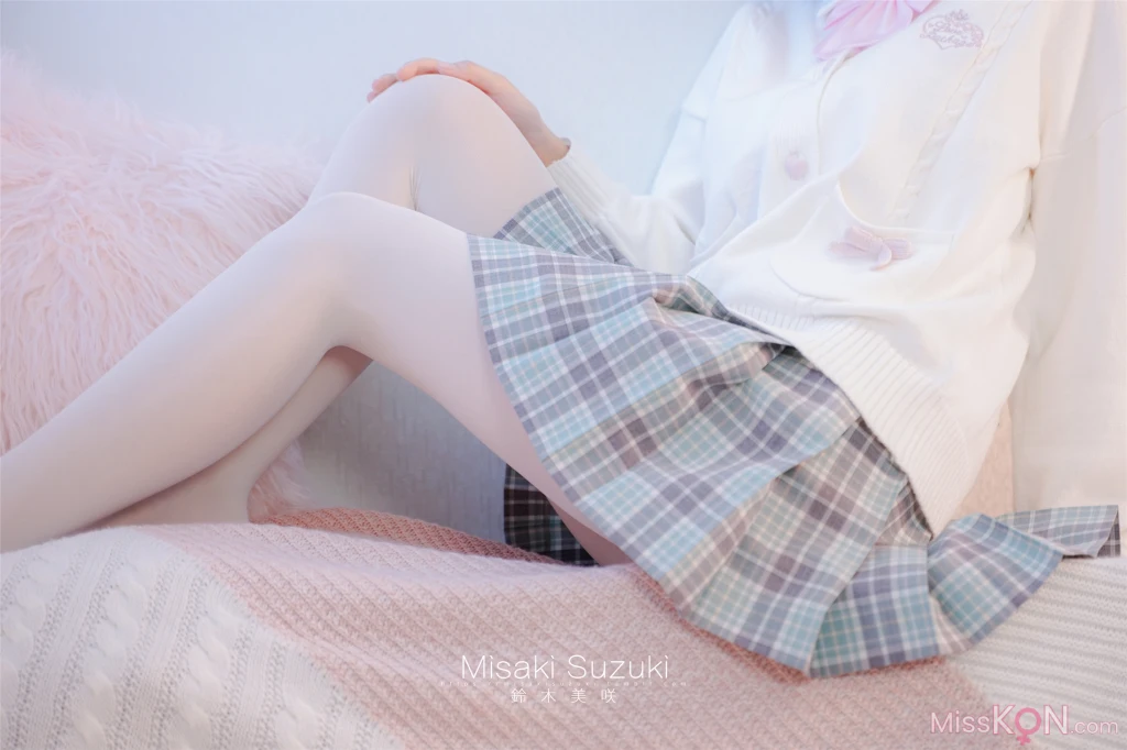 Coser@铃木美咲 (Misaki Suzuki)_ 白丝JK