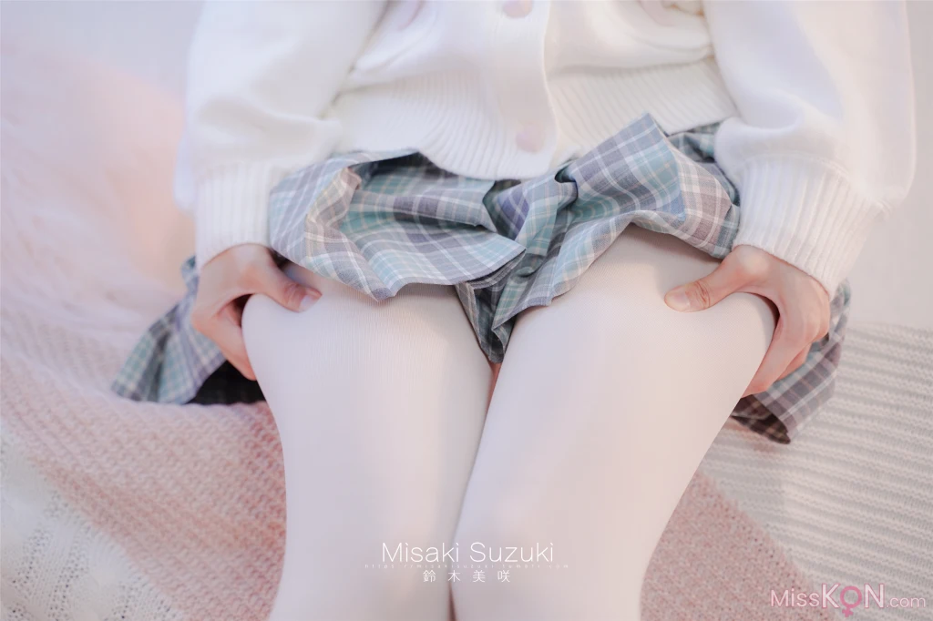 Coser@铃木美咲 (Misaki Suzuki)_ 白丝JK