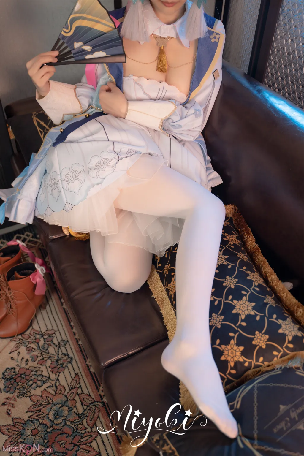 Coser@铃木美咲 (Misaki Suzuki)_ 神里绫华 花时来信，性感美腿 少女白丝 玲珑小脚榨精 清纯反差