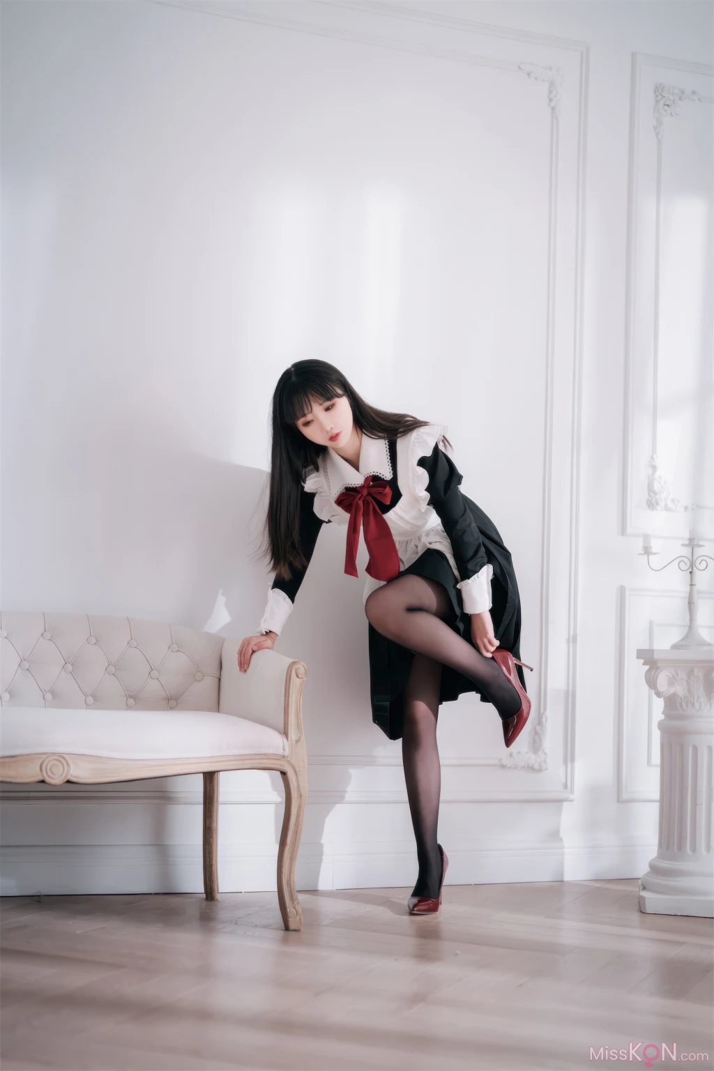 Coser@面饼仙儿_ 红高跟女仆