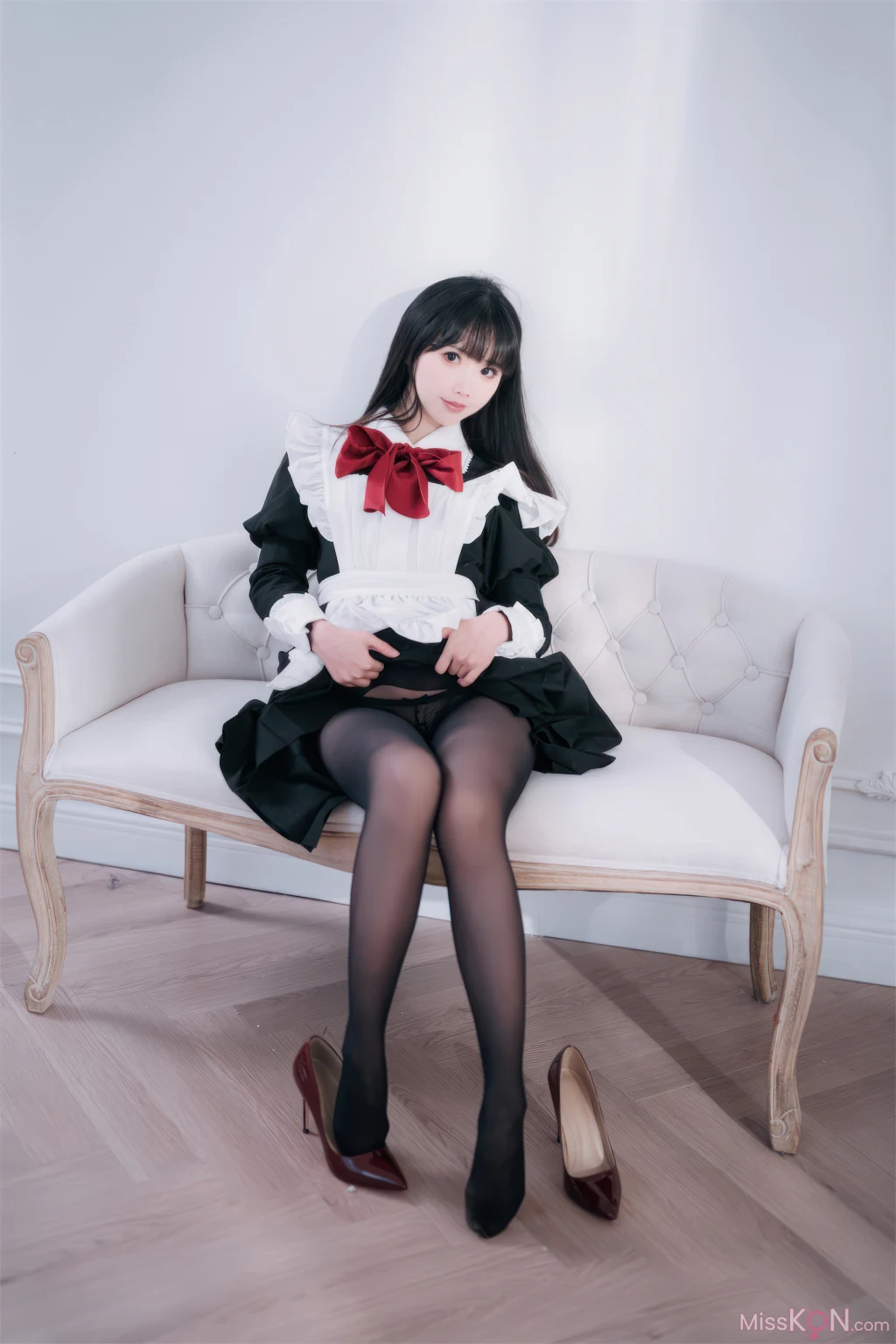 Coser@面饼仙儿_ 红高跟女仆