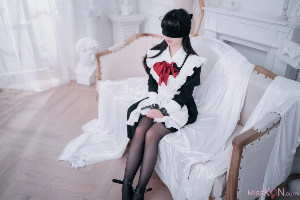 Coser@面饼仙儿_ 红高跟女仆