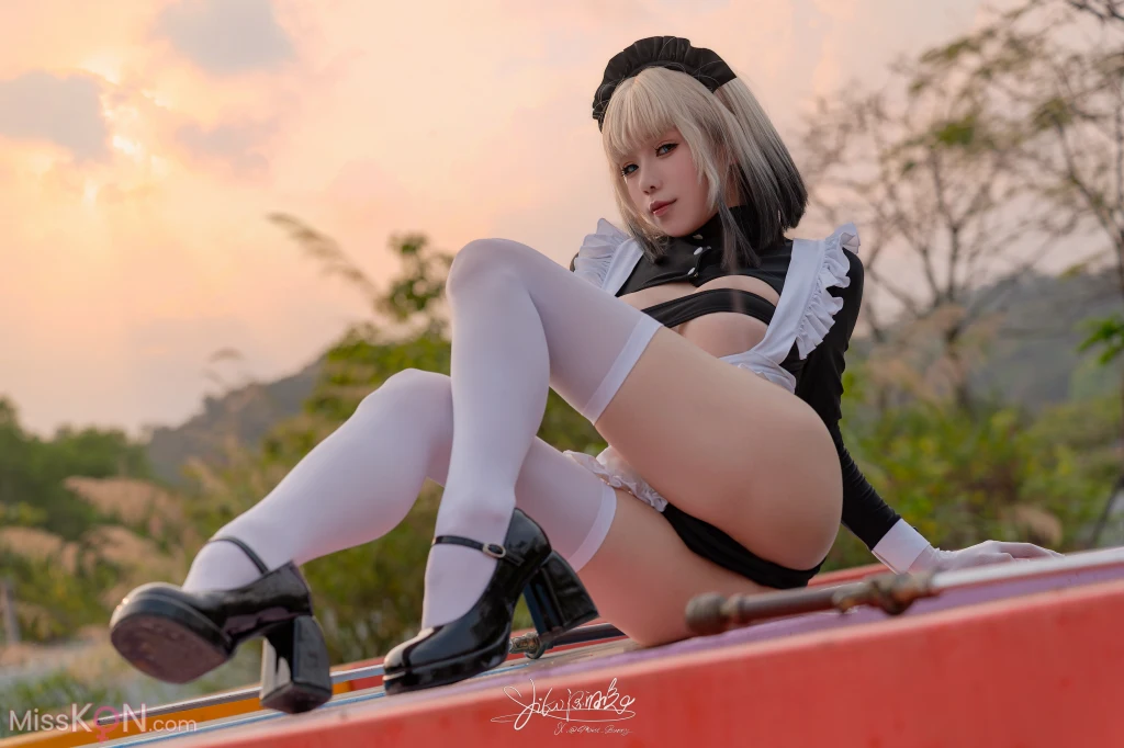 Coser@黏黏团子兔_ 10月作品 战斗女仆 动感光波