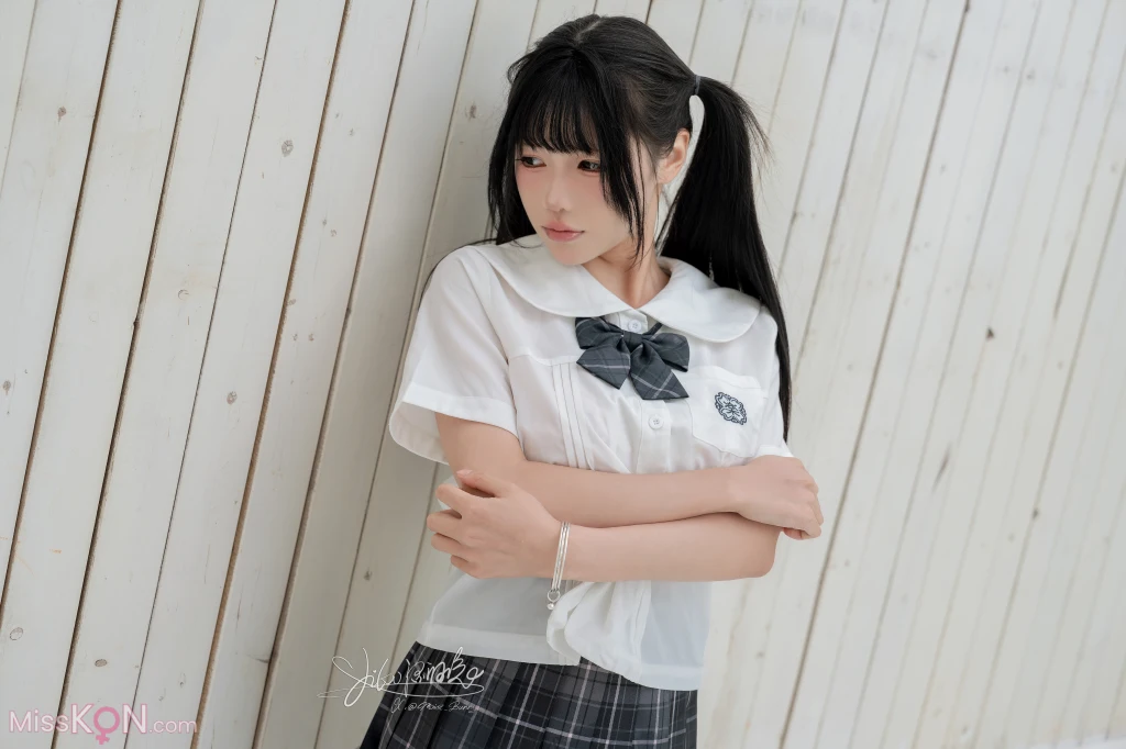 Coser@黏黏团子兔_ 10月作品『雨后小故事』WITH B