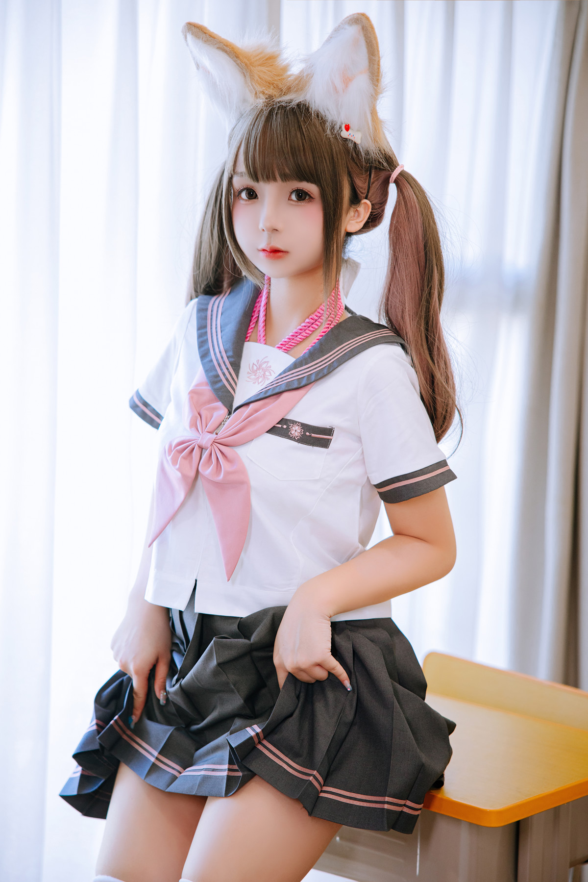 Cosplay Rinaijiao日奈娇 课桌捆绑 Set.01