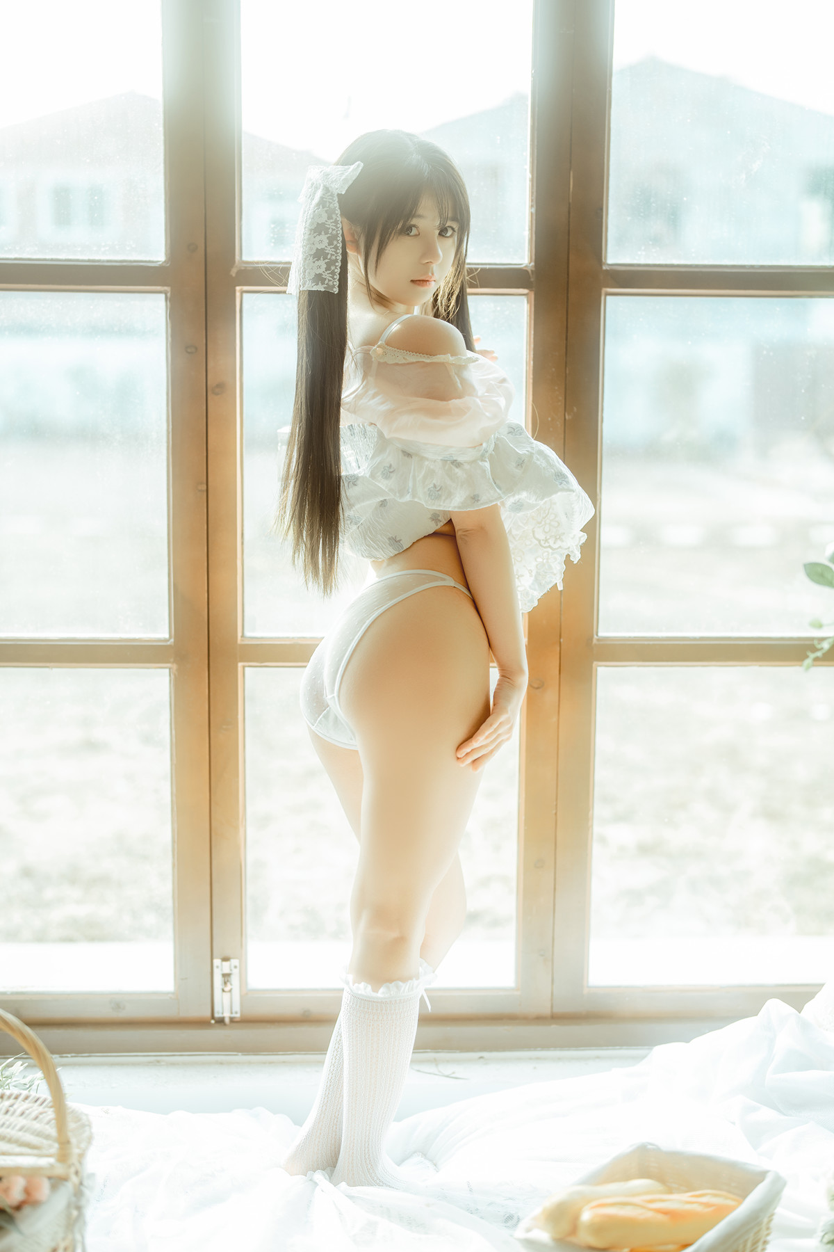 Cosplay Rua阮阮 花房 小裙子