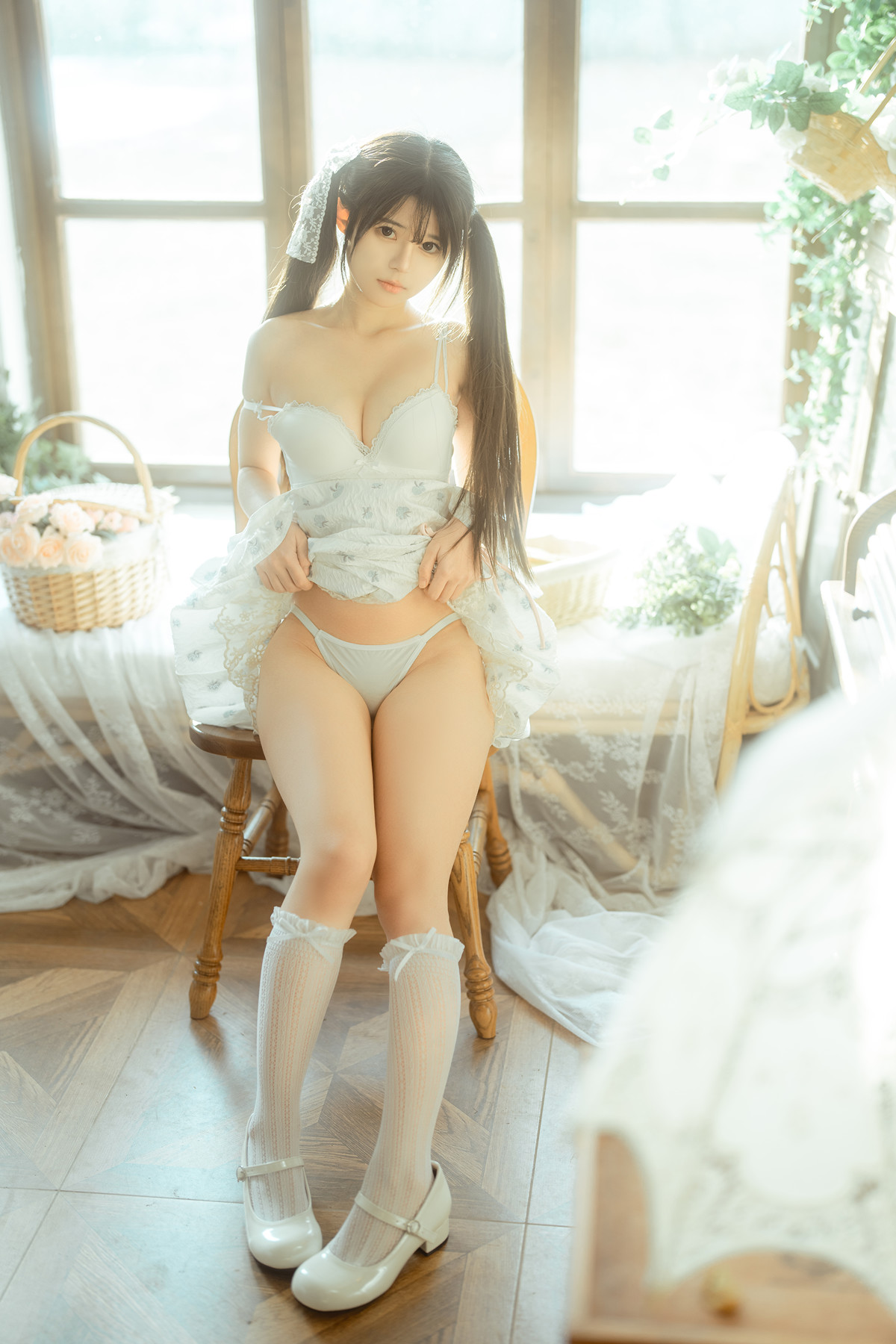 Cosplay Rua阮阮 花房 小裙子