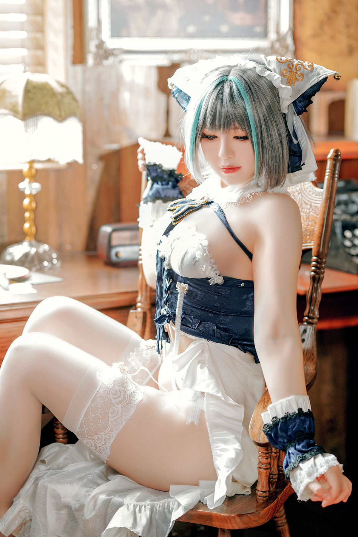 Cosplay 半半子Banbanko 碧蓝航线 柴郡抱枕