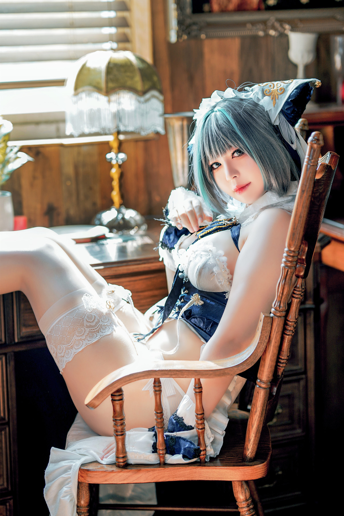 Cosplay 半半子Banbanko 碧蓝航线 柴郡抱枕