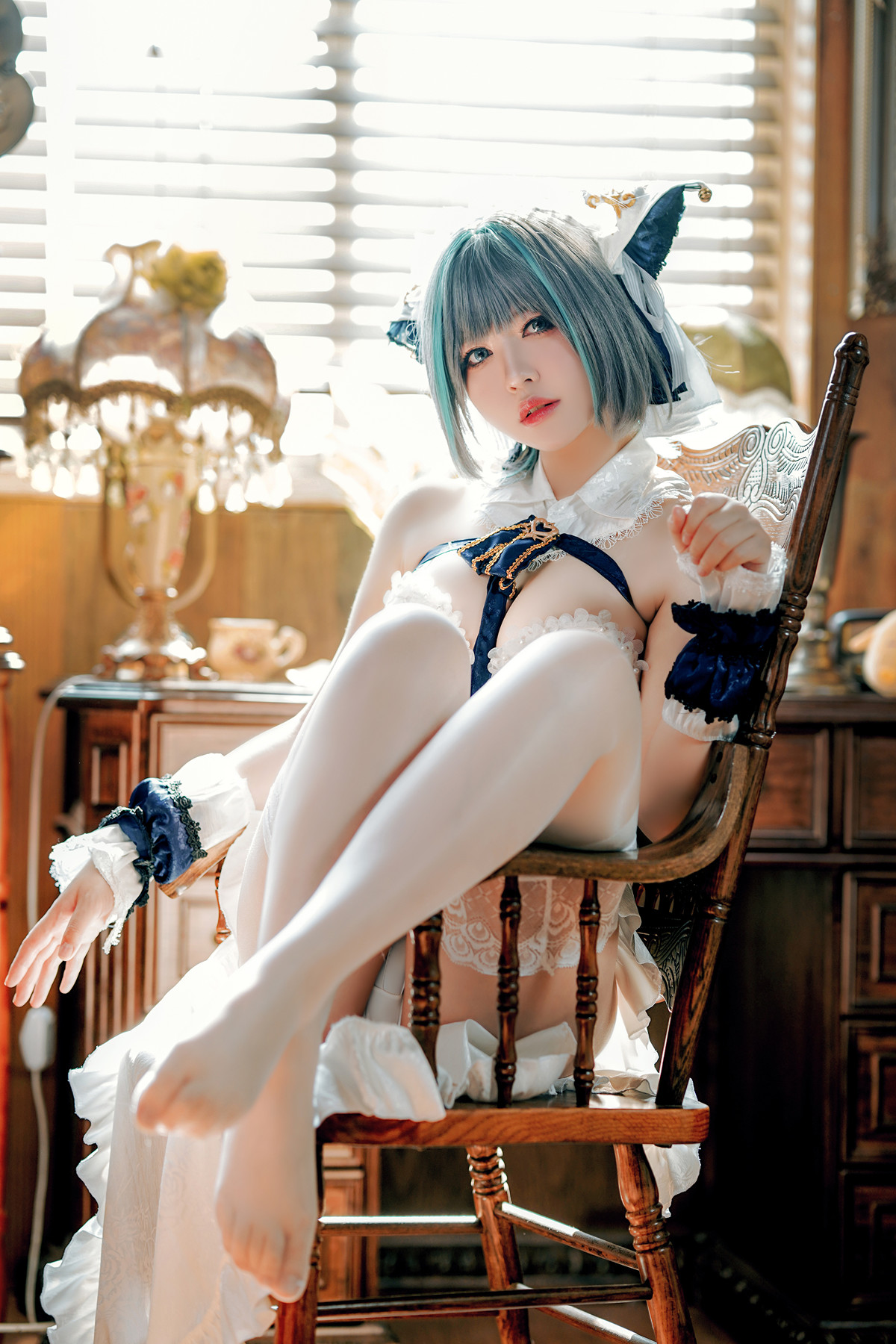 Cosplay 半半子Banbanko 碧蓝航线 柴郡抱枕