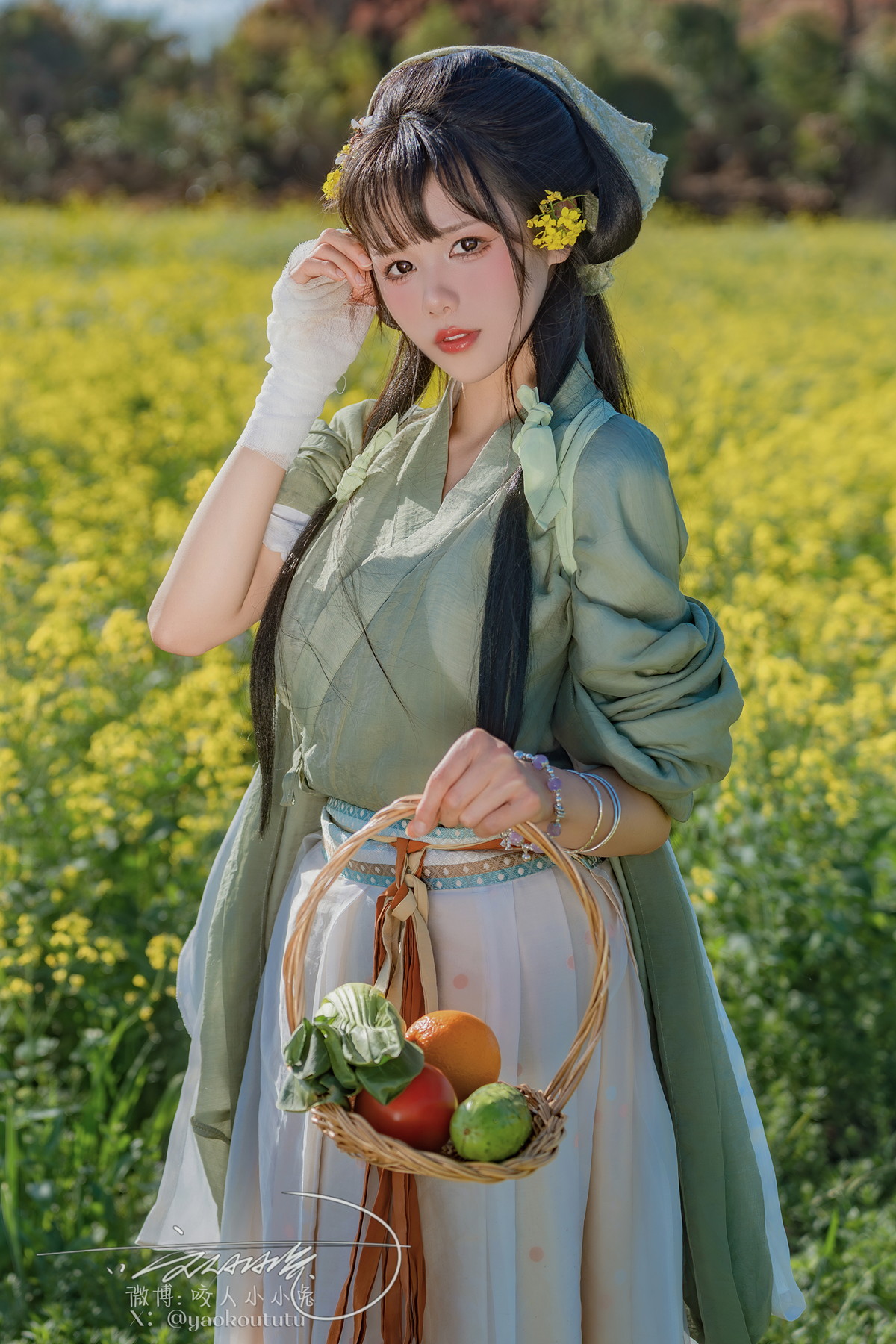 Cosplay 黏黏团子兔 田耕记