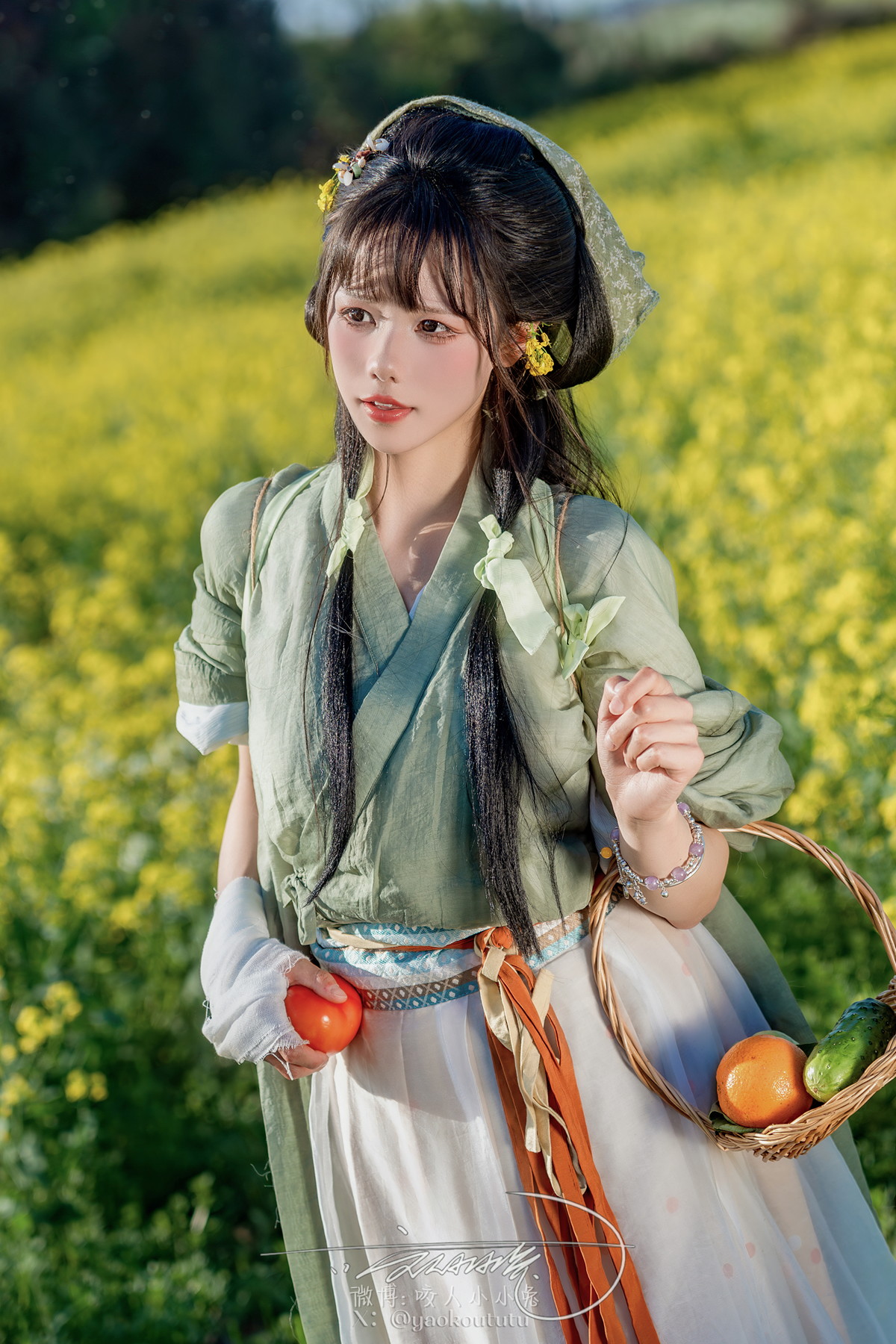 Cosplay 黏黏团子兔 田耕记