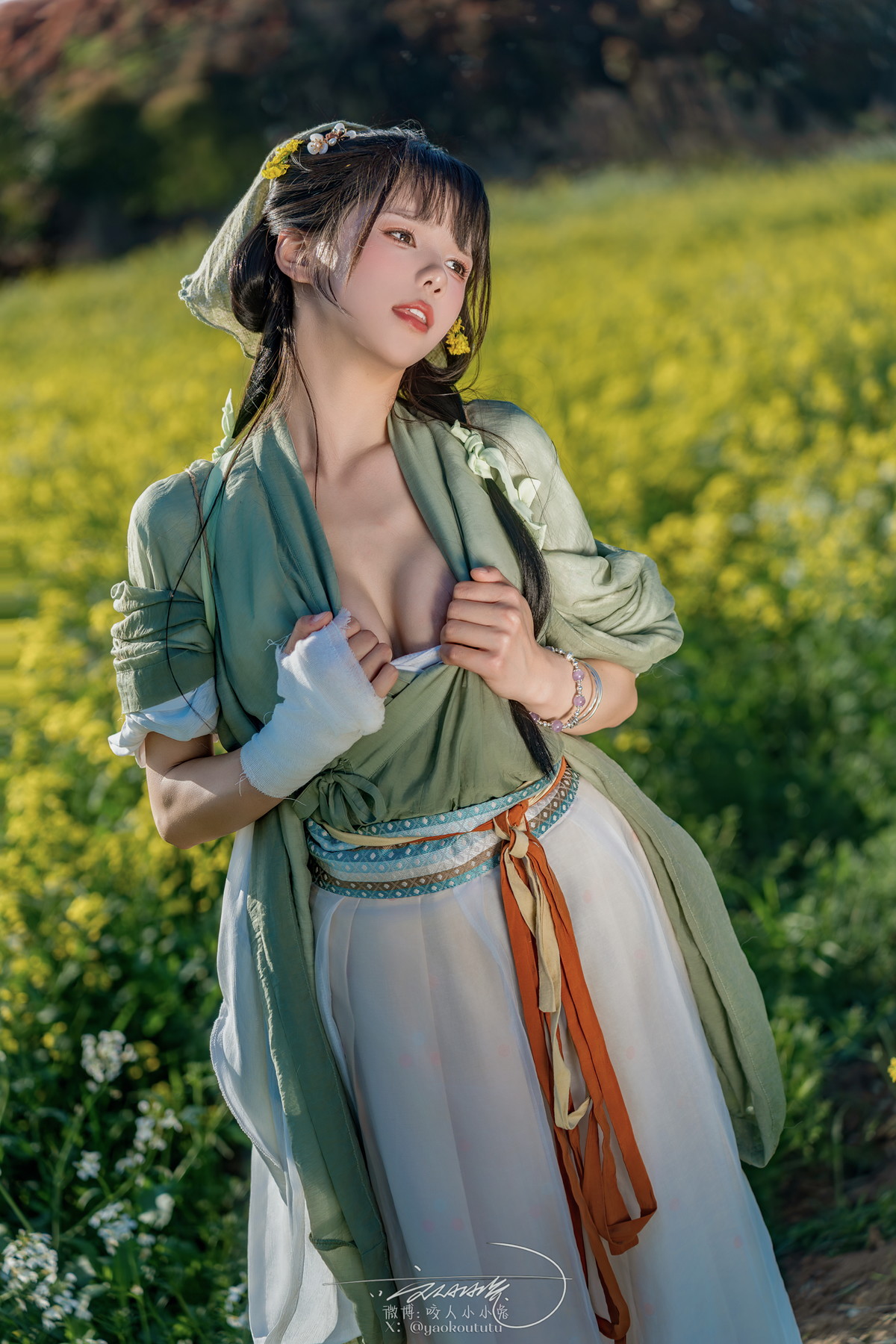 Cosplay 黏黏团子兔 田耕记