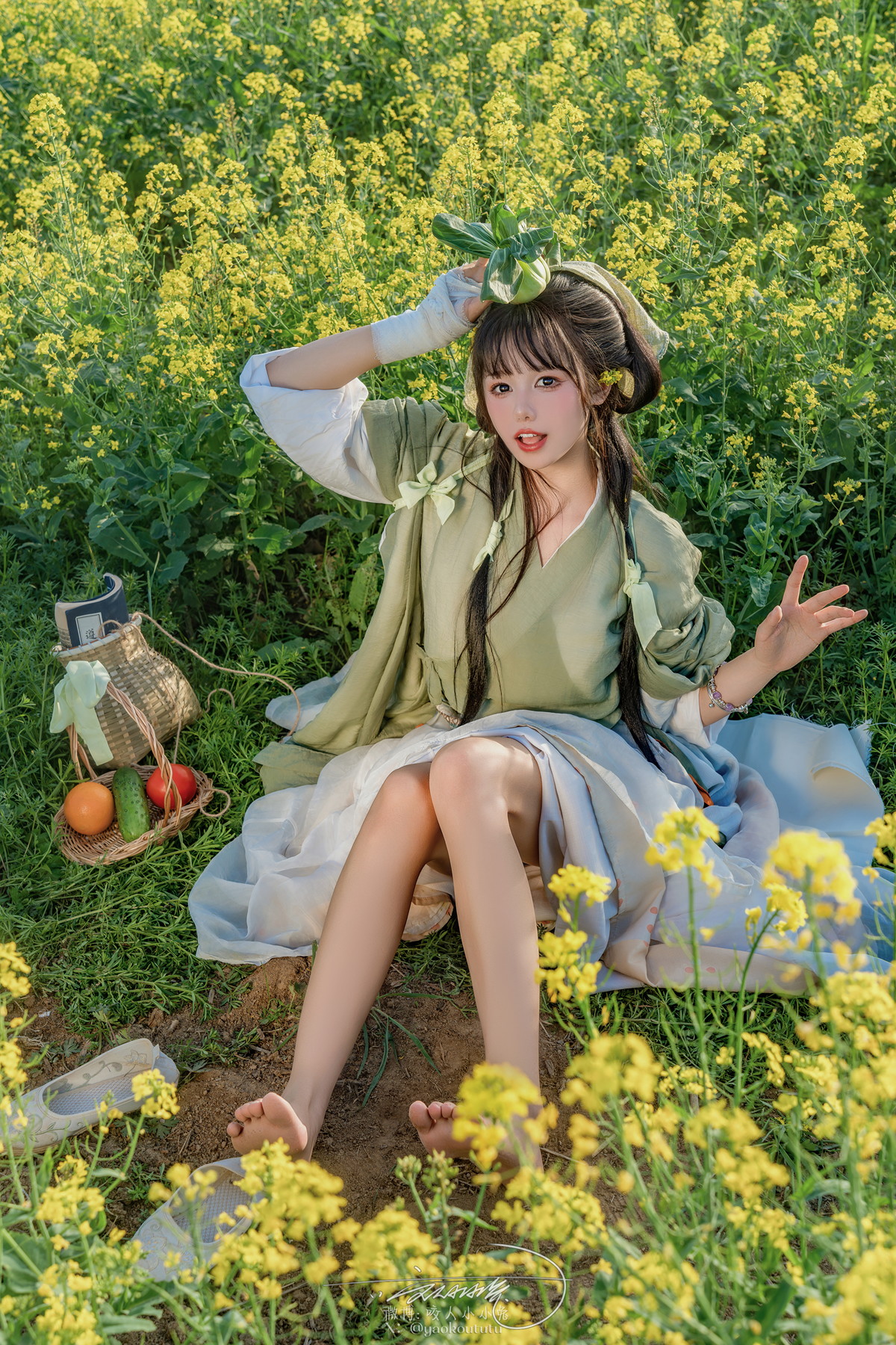 Cosplay 黏黏团子兔 田耕记