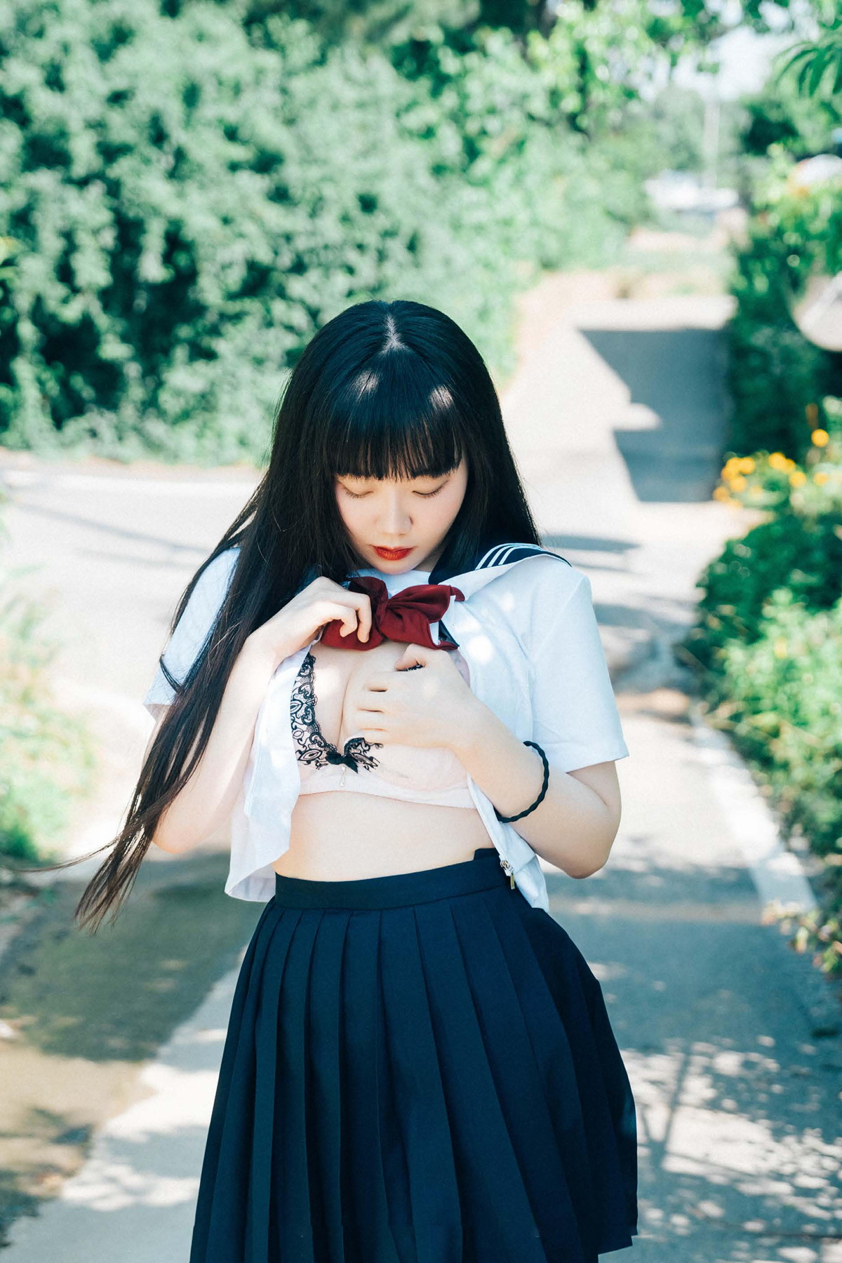 Doyeon 도연, Photobook ‘Late Summer’ Set.01